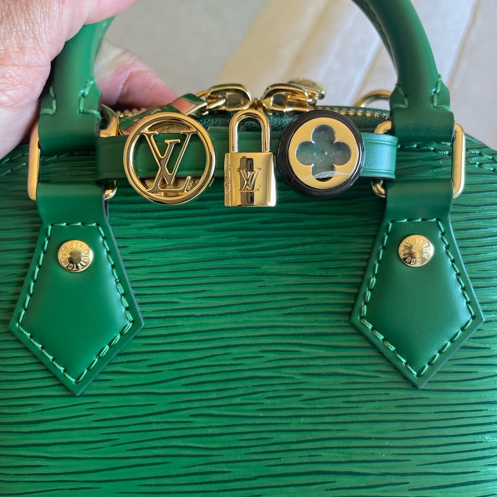 Louis Vuitton Alma Mini LV&I Epi Leather - Picture 10 of 14